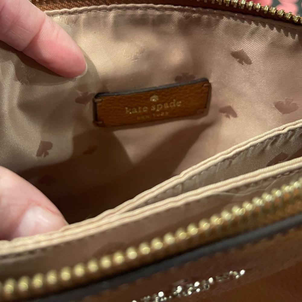 Kate Spade Leila Triple Gusset Crossbody π - Picture 9 of 12
